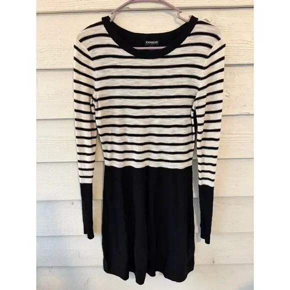 Express Black & White Striped Sweater Dress Size M Long Sleeve Fit & Flare - Picture 3 of 7